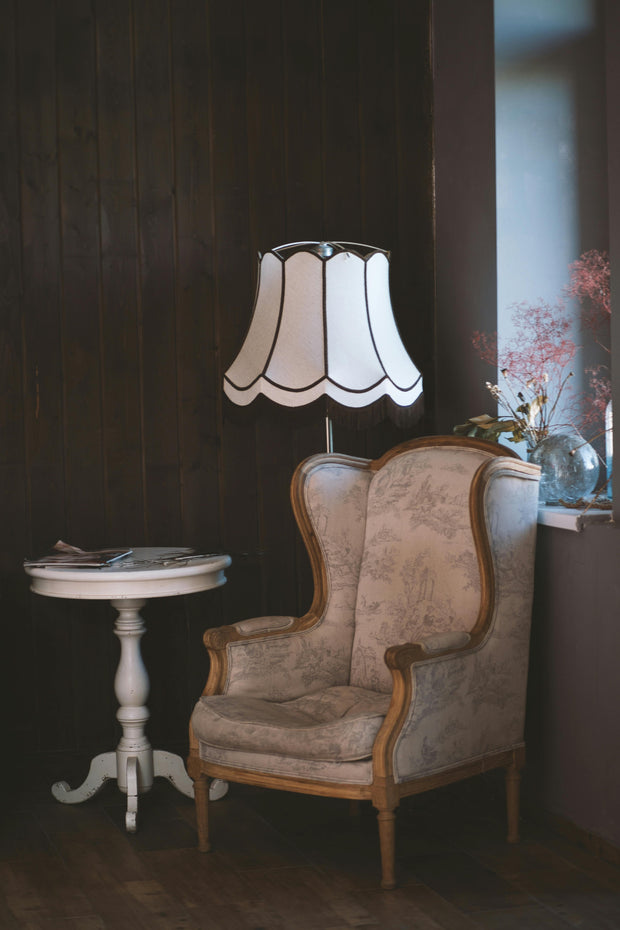 <h2>Sideboards & Regale</h2>
